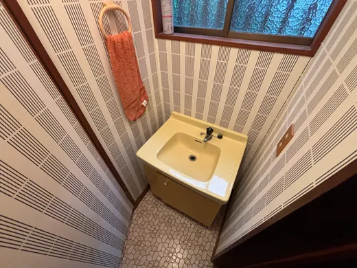 🚰手洗い場のリフォームの施工前