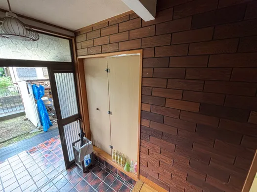 🚪玄関まわりのリフォームの施工前