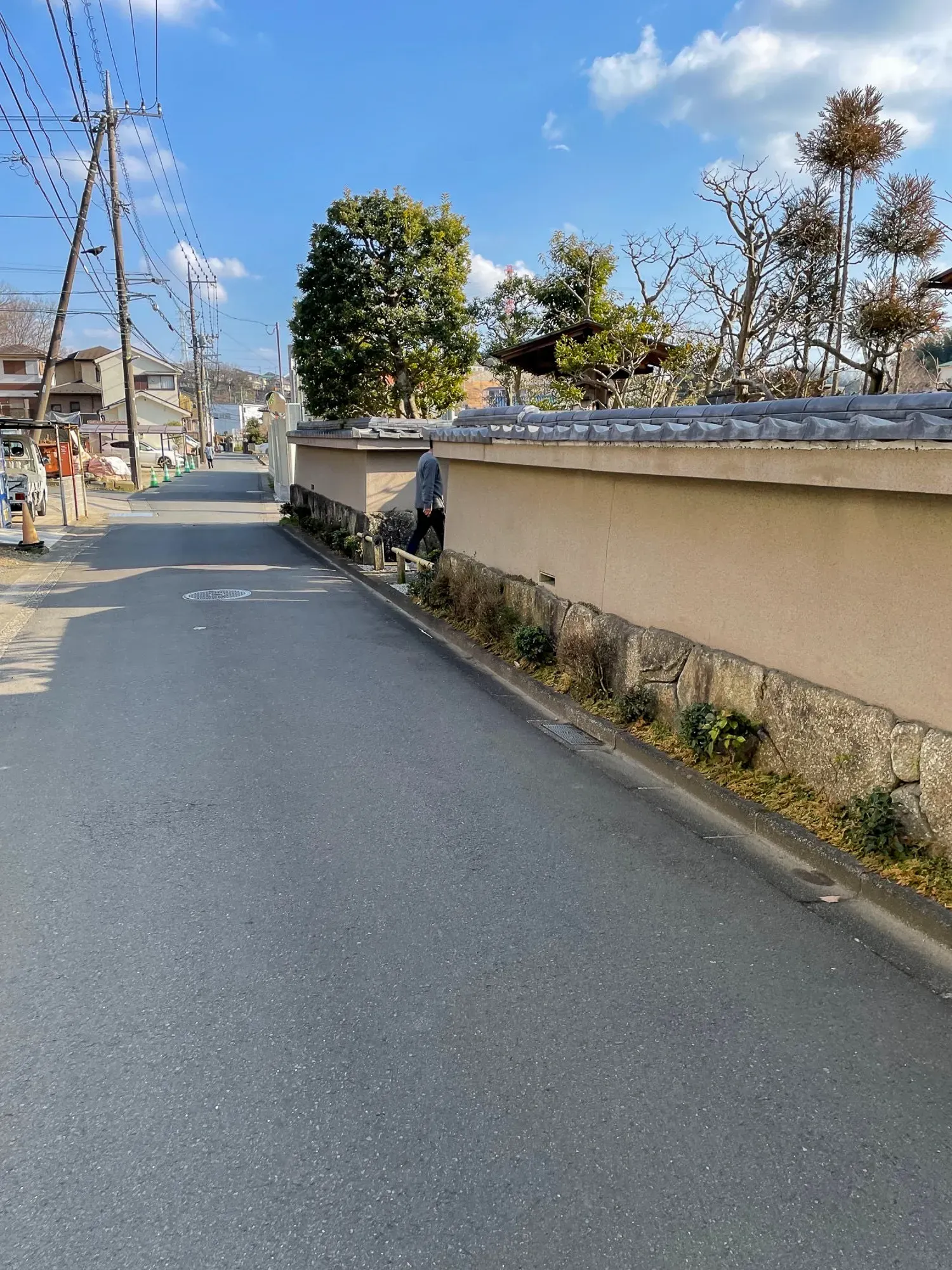 経年劣化した塀を美しく安全にしました