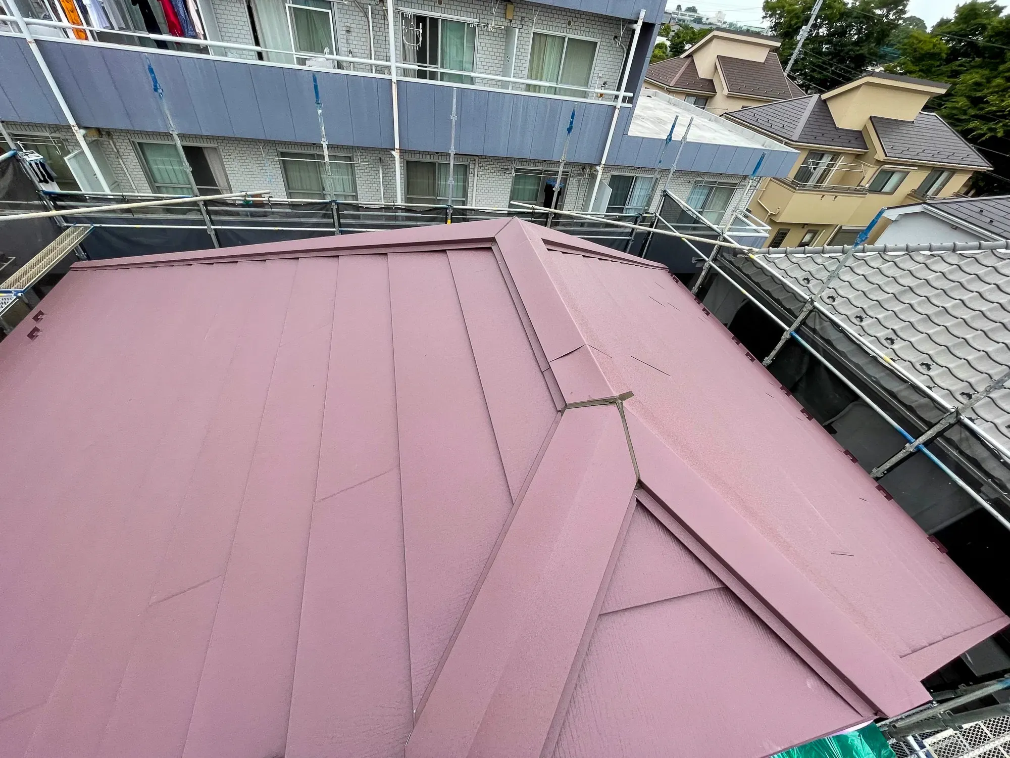 経年劣化した瓦を葺替えしました